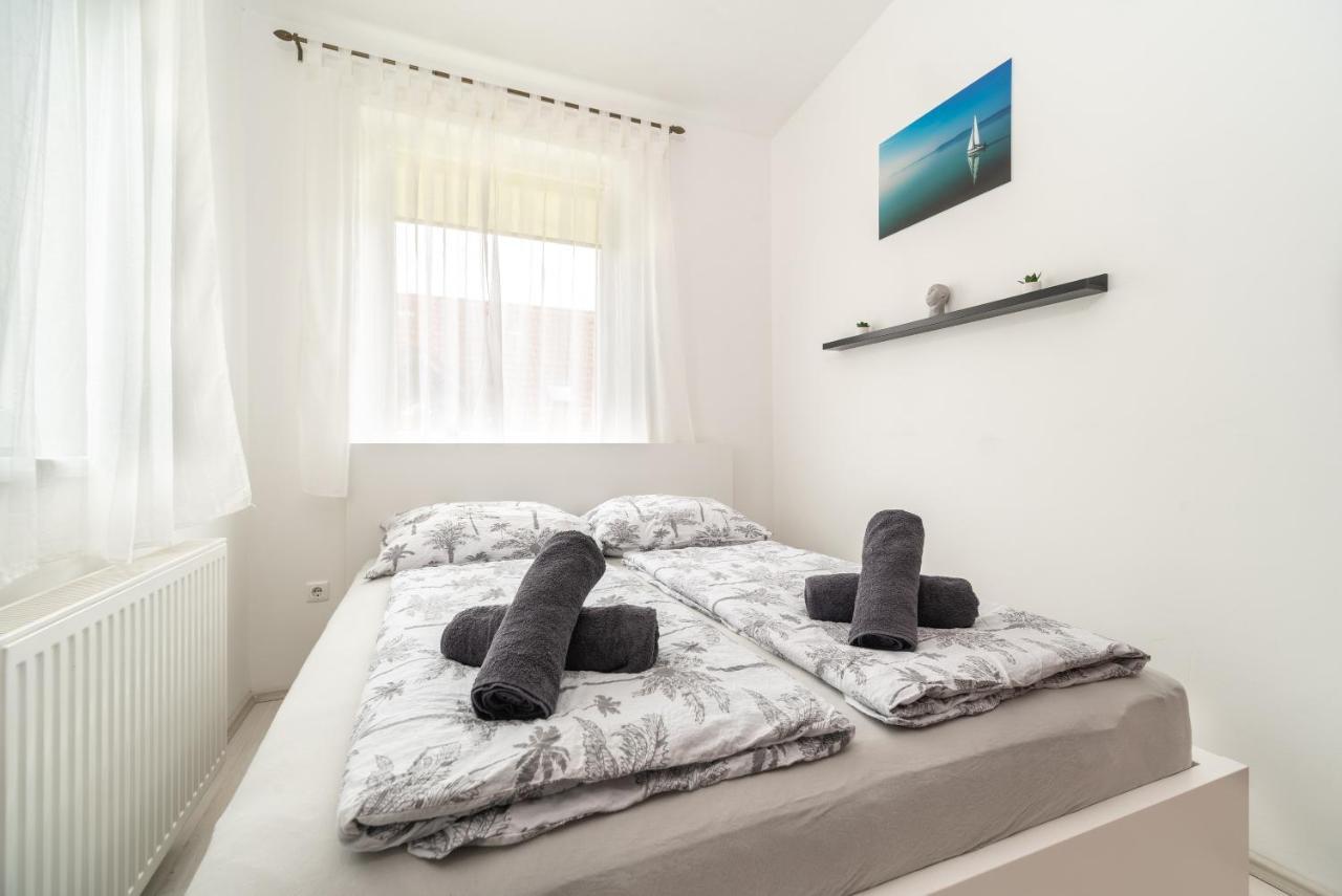 Grand 56 Apartman-كيستاي المظهر الخارجي الصورة
